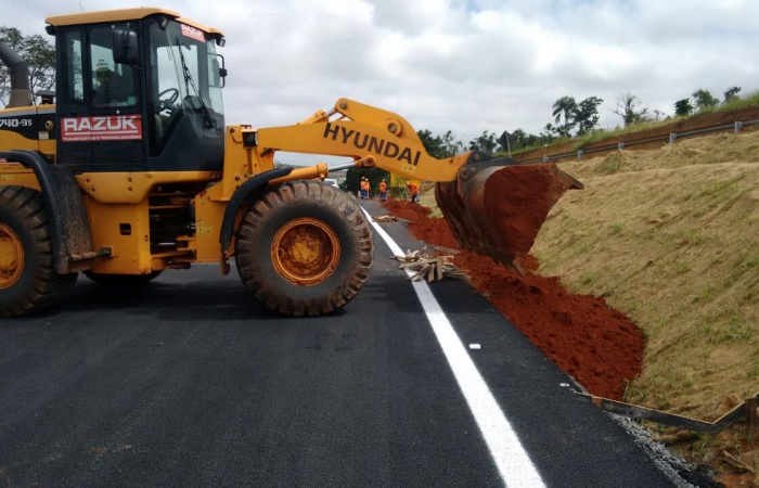 Cr Almeida S A Engenharia de Obras Drenagem